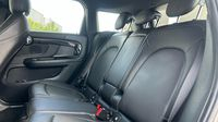 Mini Countryman Cooper 136ch Highlands BVA7 — photo 13