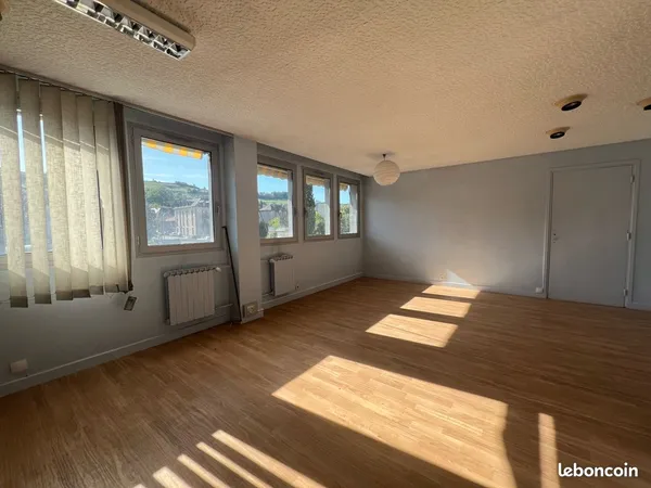 Appartement 5 pièces 105 m²