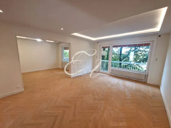 Appartement 5 pièces 122 m²