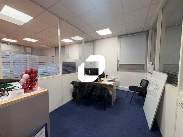 Local commercial 95 m²