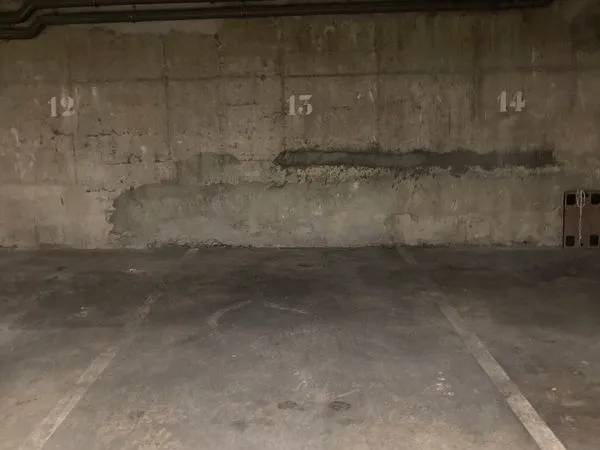 Place de parking - menilmontant
