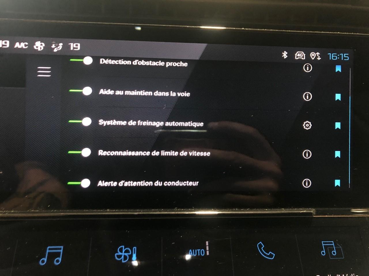 Peugeot 308 bluehdi 130ch s&s eat8 allure — photo 21