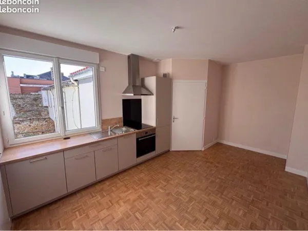 Appartement spacieux sans vis-à-vis centre de Cholet