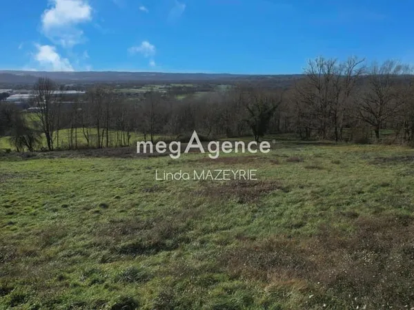 Terrain de plus de 2600m2 dont 1500m2 constructibles, Gagnac-Sur-Cère