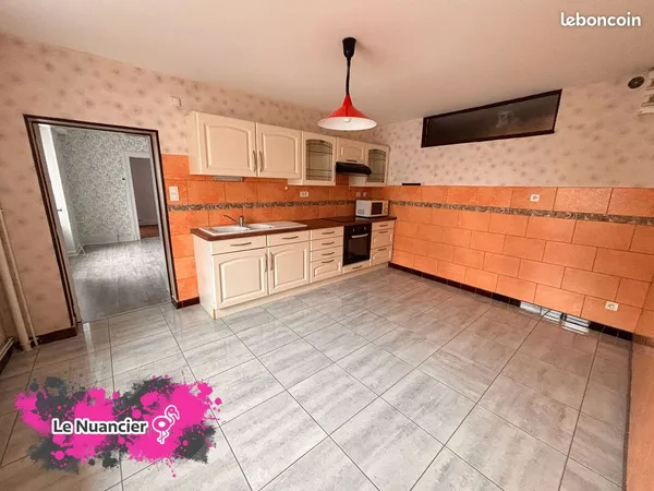 Appartement 2 pièces 67 m²