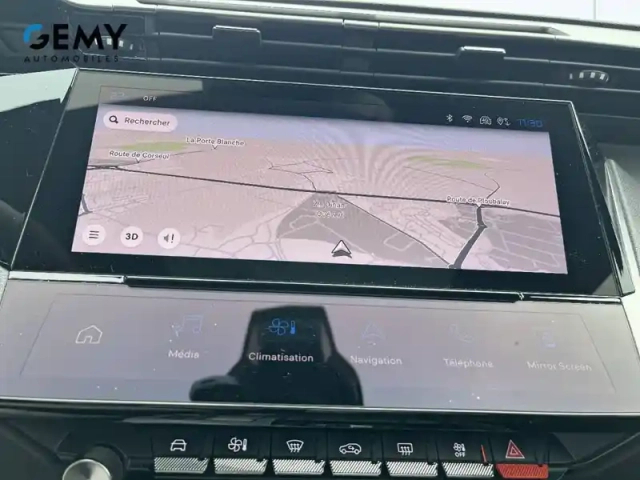 Peugeot 408 phev 225 e-eat8 — photo 19