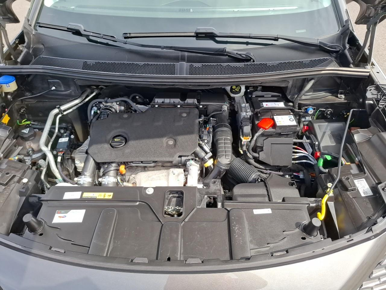 Peugeot 3008 1.5 bluehdi 130ch s&s allure pack eat8 — photo 12