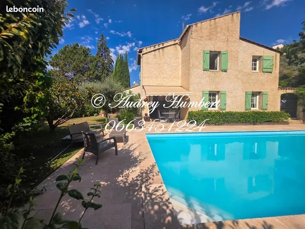 Maison 7 pièces 151 m²