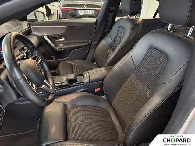 Mercedes Cla coupé 180 d 8g-dct — photo 11