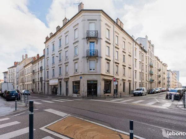 À VENDRE - Appartement 89 m² - 3 chambres possibles - Nancy Mon-Désert - 149 000