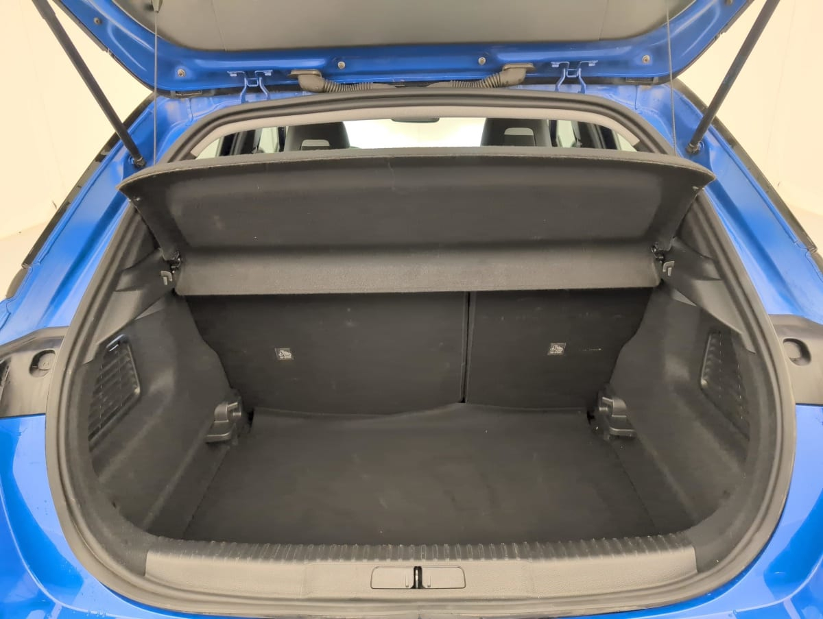 Opel Mokka — photo 11