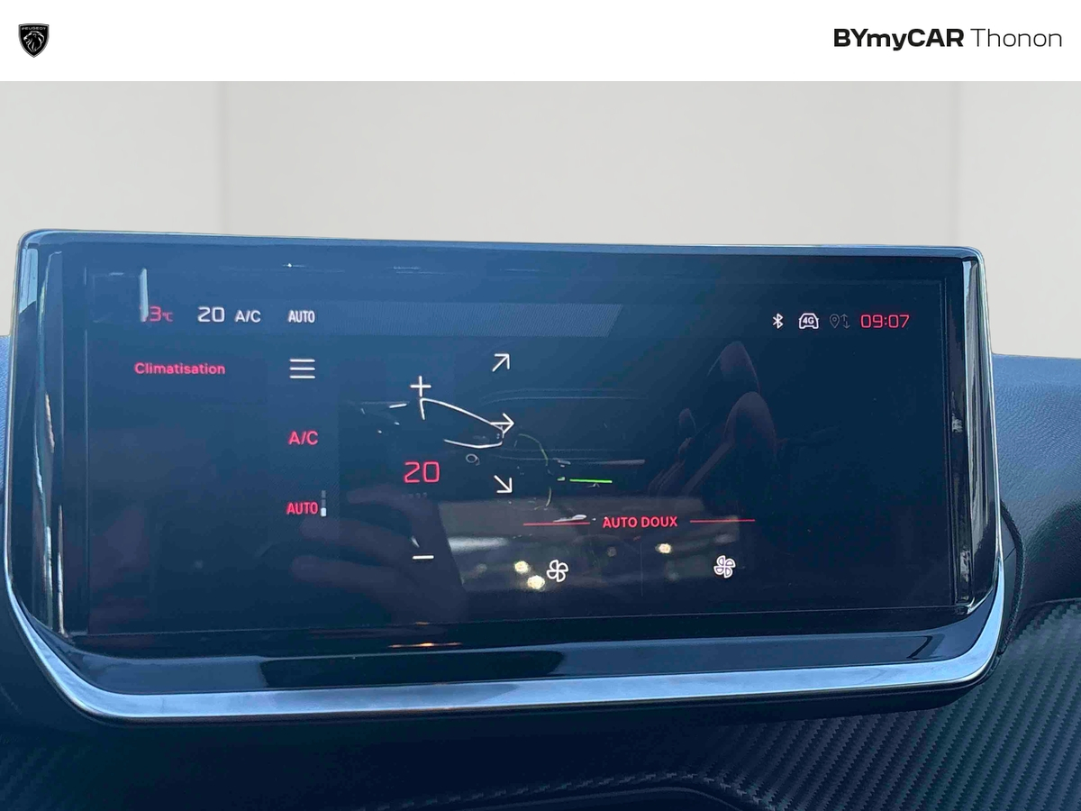 Peugeot 208 100 S&amp;S BVM6 — photo 20