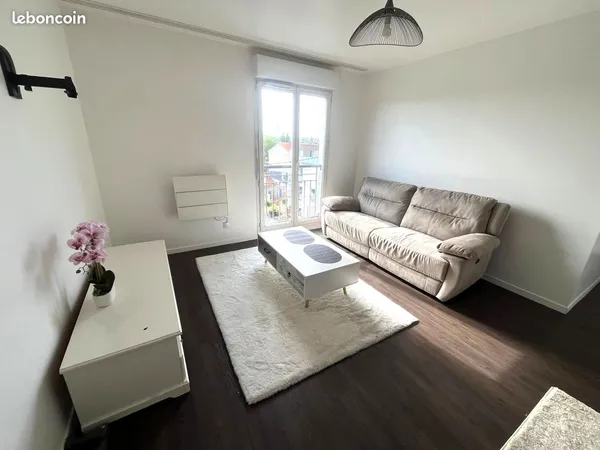 Appartement F2 -CORBEIL ESSONNES