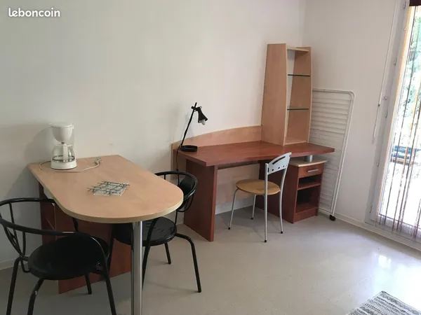 Studio meublee