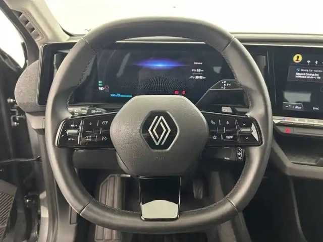 Renault Megane e-tech ev40 130ch standard charge — photo 41