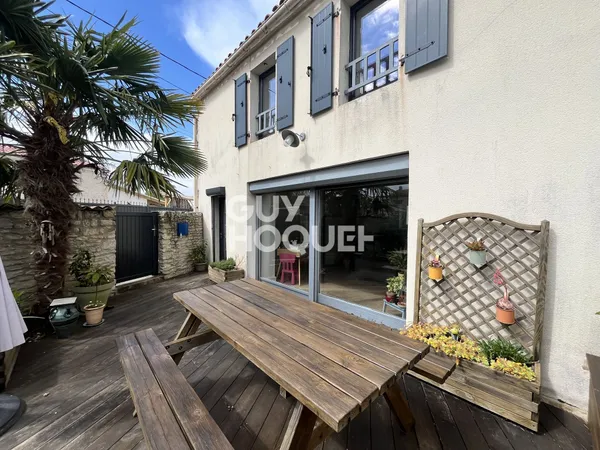 Maison Verines 4 pièce(s) 132 m2