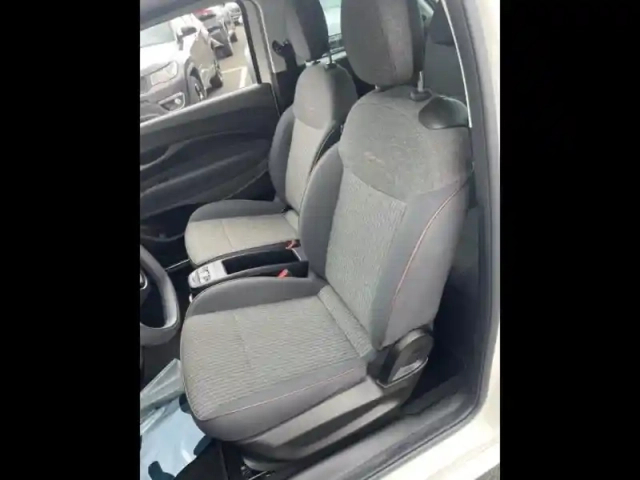 Fiat 500 e 95ch icône plus (pack style) — photo 10
