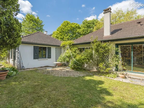 Maison 8 pièces 171 m²