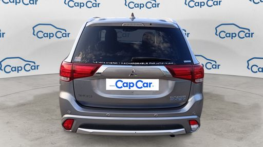 Mitsubishi Outlander 2.0 MIVEC 163 Plug in Hybrid 4WD BVA - Energy Zen – 2017 – 127347 km – Hybride rechargeable – Boîte Automatique — photo 10