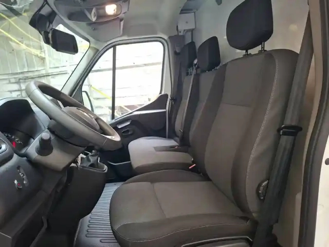 Renault Master phc trac f3500 l3h1 blue dci 145 euro vi — photo 13