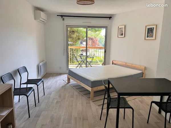 Studio 30M² + Parking