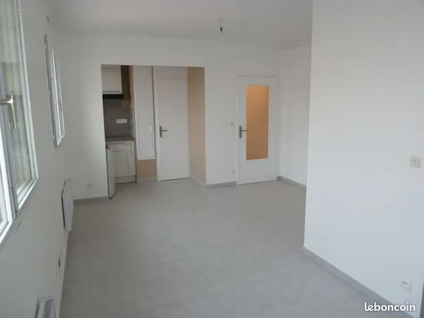 Particulier vend Studio F1 Thionville 28m²