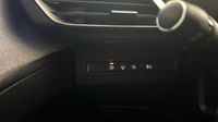Peugeot 3008 HYBRID 225ch GT Pack e-EAT8 — photo 27
