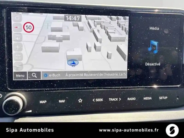 Hyundai I20 1.0 t-gdi 100 dct-7 hybrid 48v — photo 16