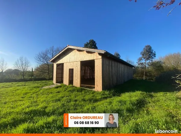 Hangar 1 pièce 150 m²