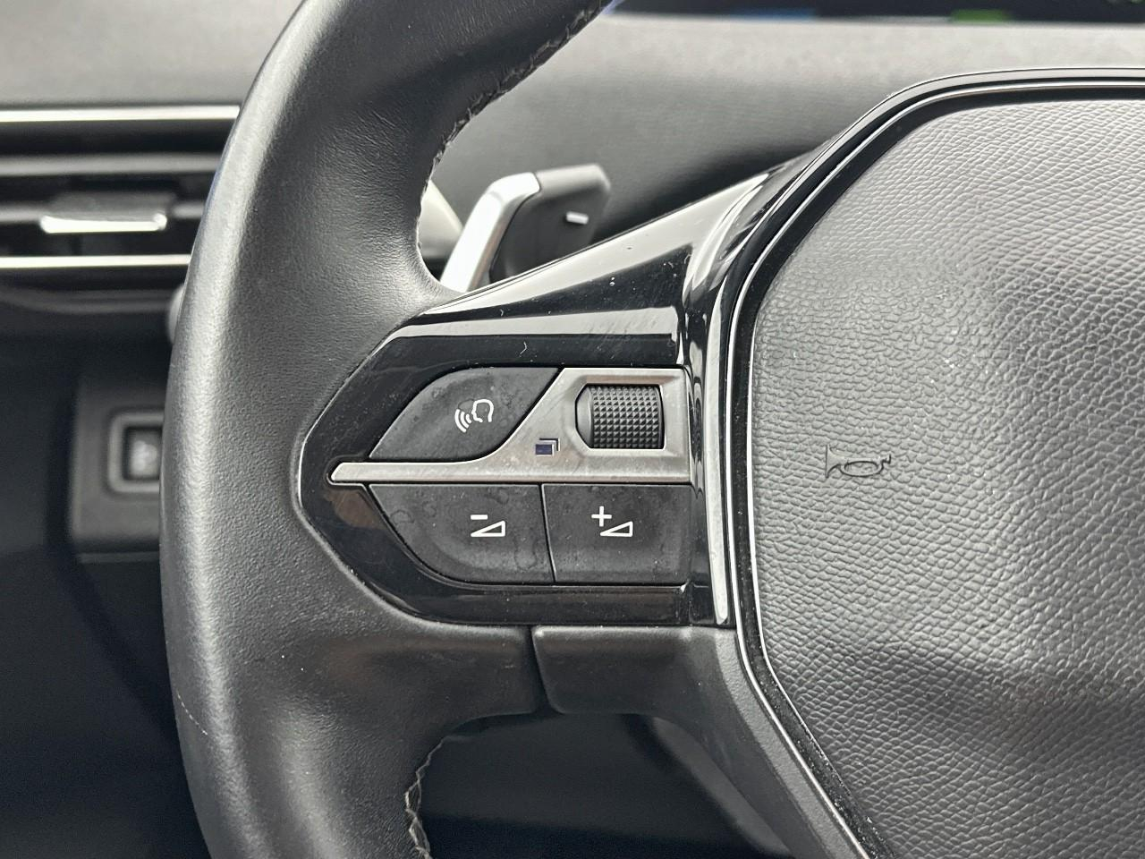 Peugeot 3008 hybrid 225 e-eat8 allure — photo 20