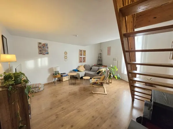 Dpt Hérault (34) Prades Le Lez, Appartement duplex T3 d'envi