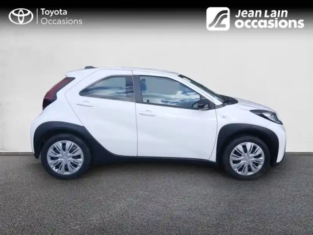 Toyota Aygo x 1.0 vvt-i 72 — photo 44