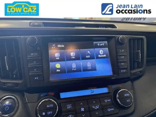 Toyota Rav4 hybride 197ch awd — photo 16