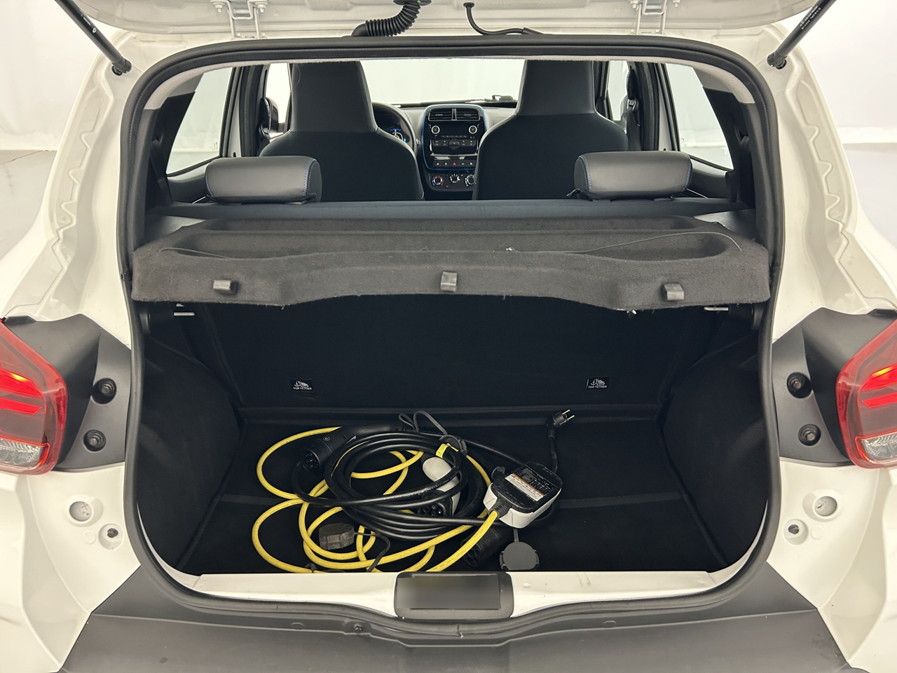 Dacia Spring — photo 18