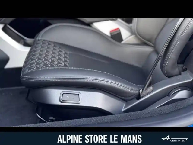 Alpine A110 — photo 14