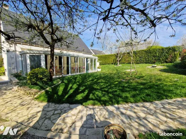 Maison 6 pièces 165 m²