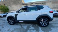Dacia Duster 1.2 mild hybrid 130ch Expression 4x4 — photo 8