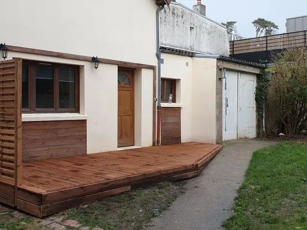 Pavillon T2 + gde dépendance sur jardin