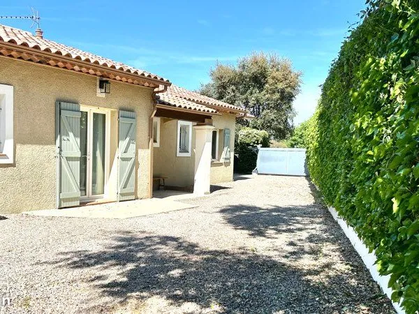 Maison 134m2 rénovée avec piscine et studio indépendant