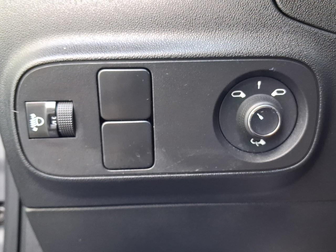 Citroën C3 puretech 110 s&s bvm6 shine — photo 18