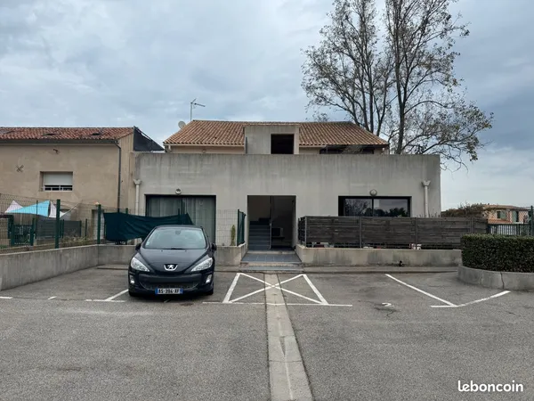 Location t3 extramuros