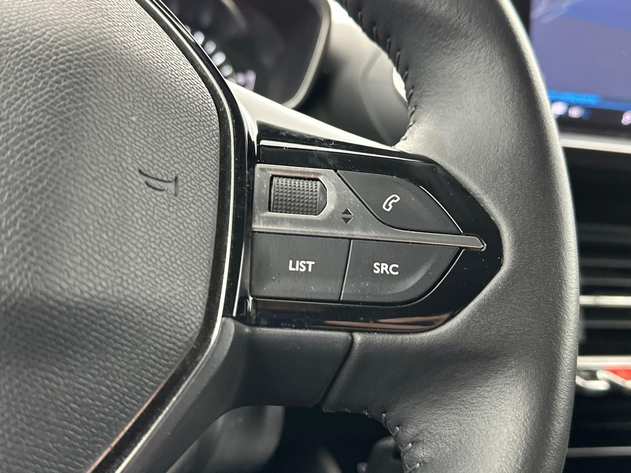 Peugeot 208 puretech 100 s&s bvm6 allure — photo 19