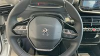 Peugeot 2008 1.2 PureTech 130ch S&S GT — photo 17