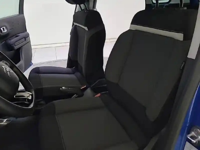 Citroën C3 Aircross bluehdi 120 s&amp;s eat6 — photo 11