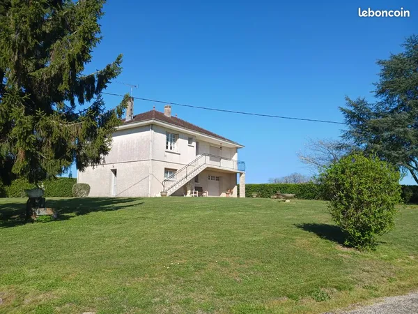 Maison a la campagne