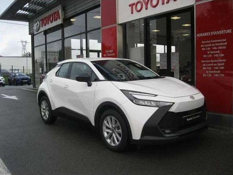 Toyota C-HR Toyota Toyota C-HR 1.8 Hybride 140ch Dynamic NG23