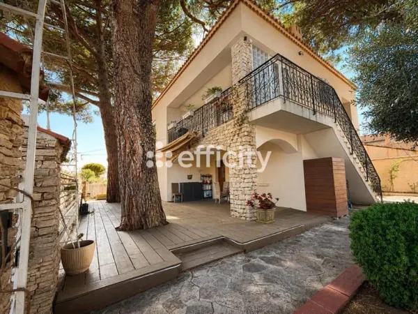 Maison 6 pièces 150 m²