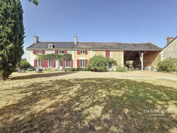 Maison 9 pièces 268 m²