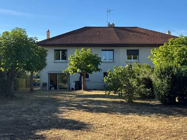 Maison 5 pièces 146 m²
