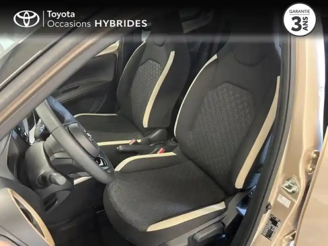 Toyota Aygo X 1.0 vvt-i 72ch design s-cvt — photo 11